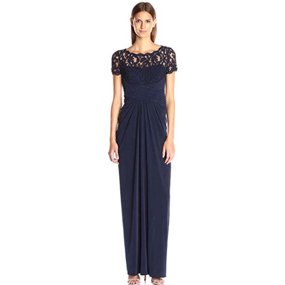 Adrianna Papell Women's Gown - NWT